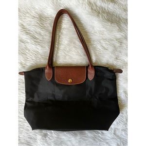 Longchamp le pliage tote medium